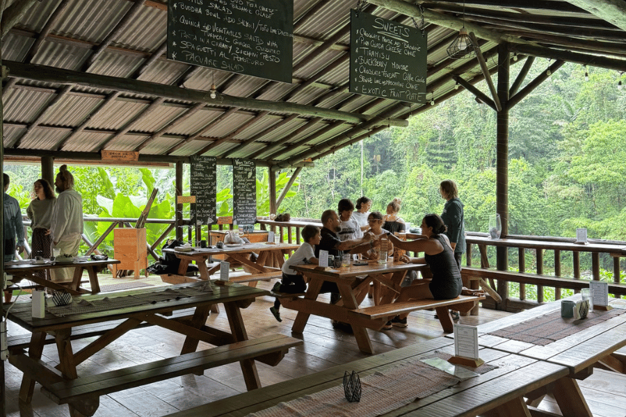 tips for families in Costa Rica