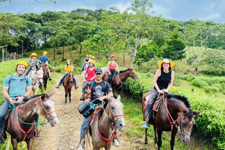 family vacations in costa rica - horseback riding